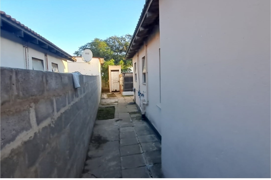 4 Bedroom Property for Sale in Motherwell Nu 3 Eastern Cape